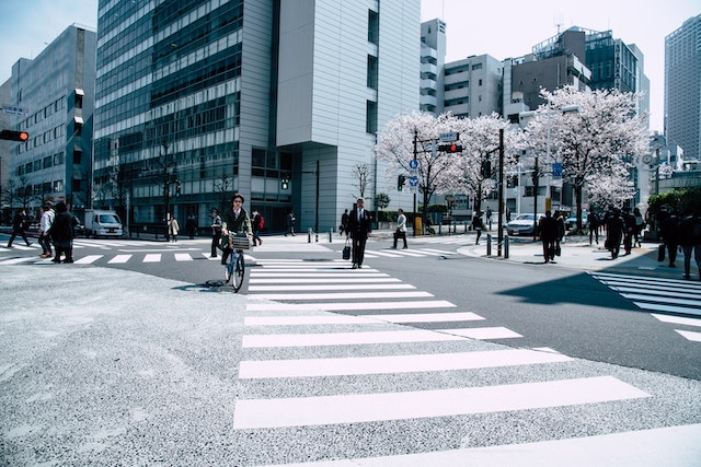 长春为何勤工俭学对在日本的留学生的职业生涯至关重要？